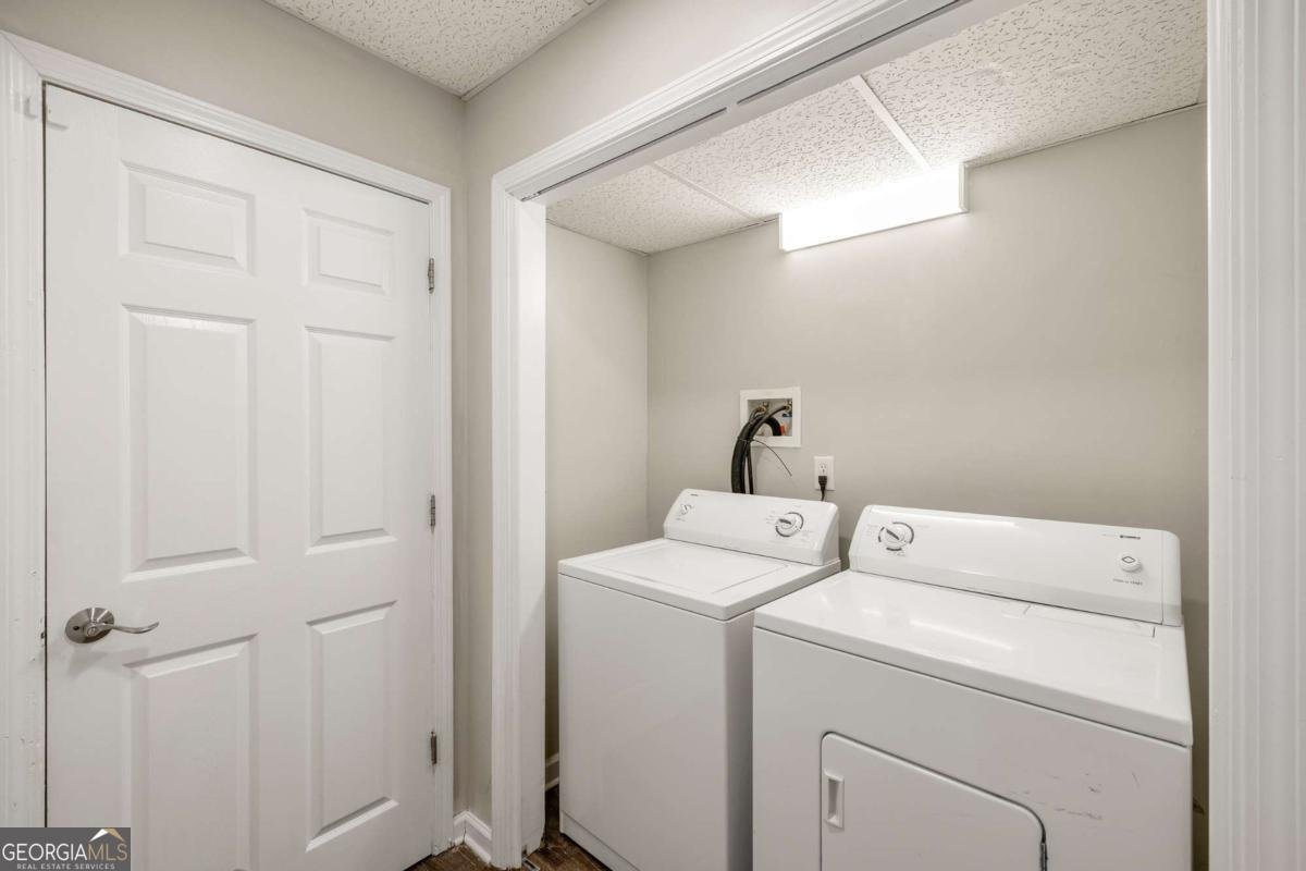 23 SHADOW RIDGE Drive Dallas - 17