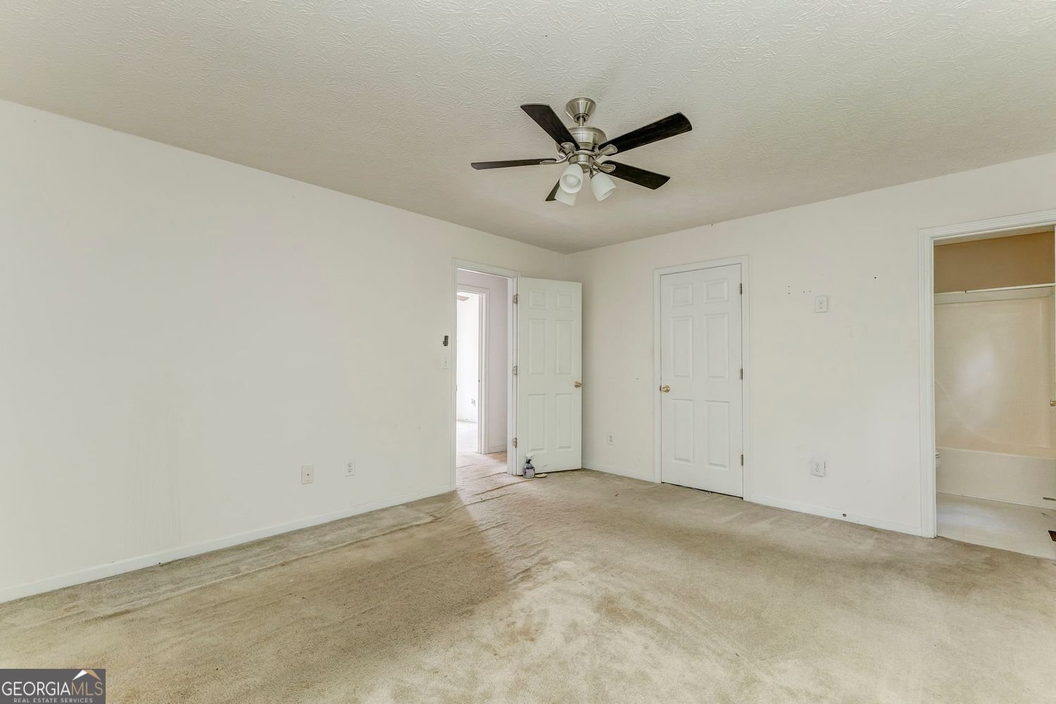 355 Spring Leaf Drive Dallas - 1