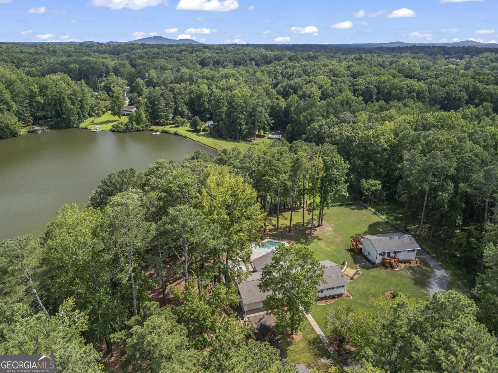 1673 Clearview Drive Acworth - 1