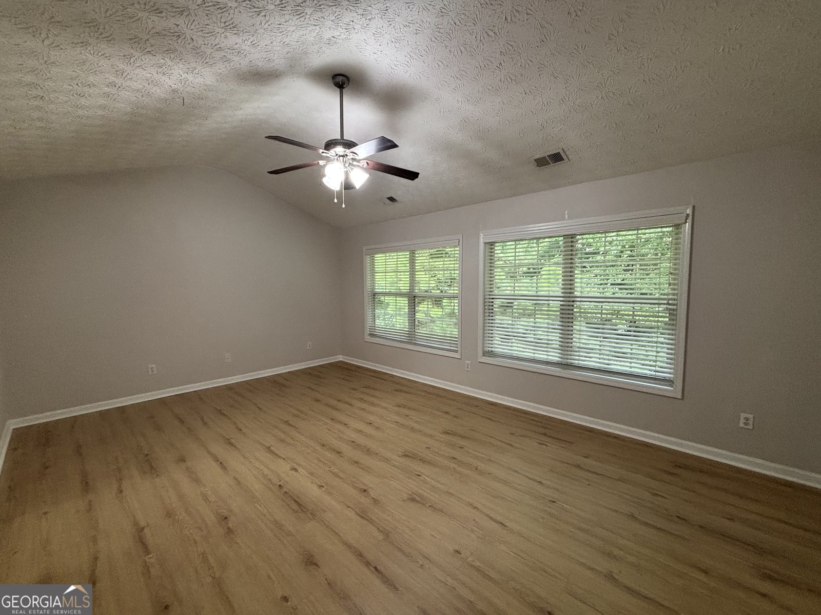 2402 Greenside Court Austell - 15