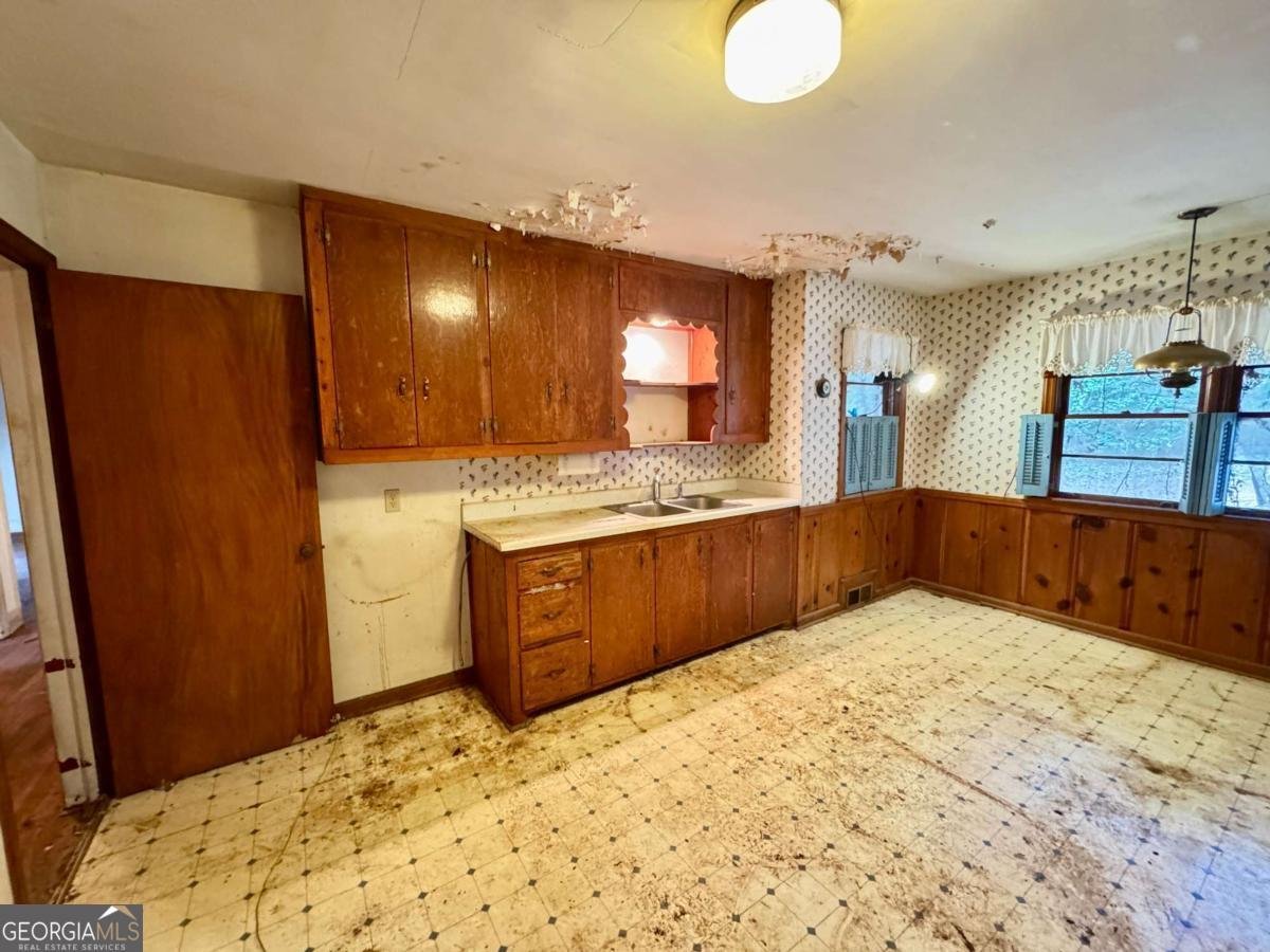3100 Druid Hills Road Decatur - 31