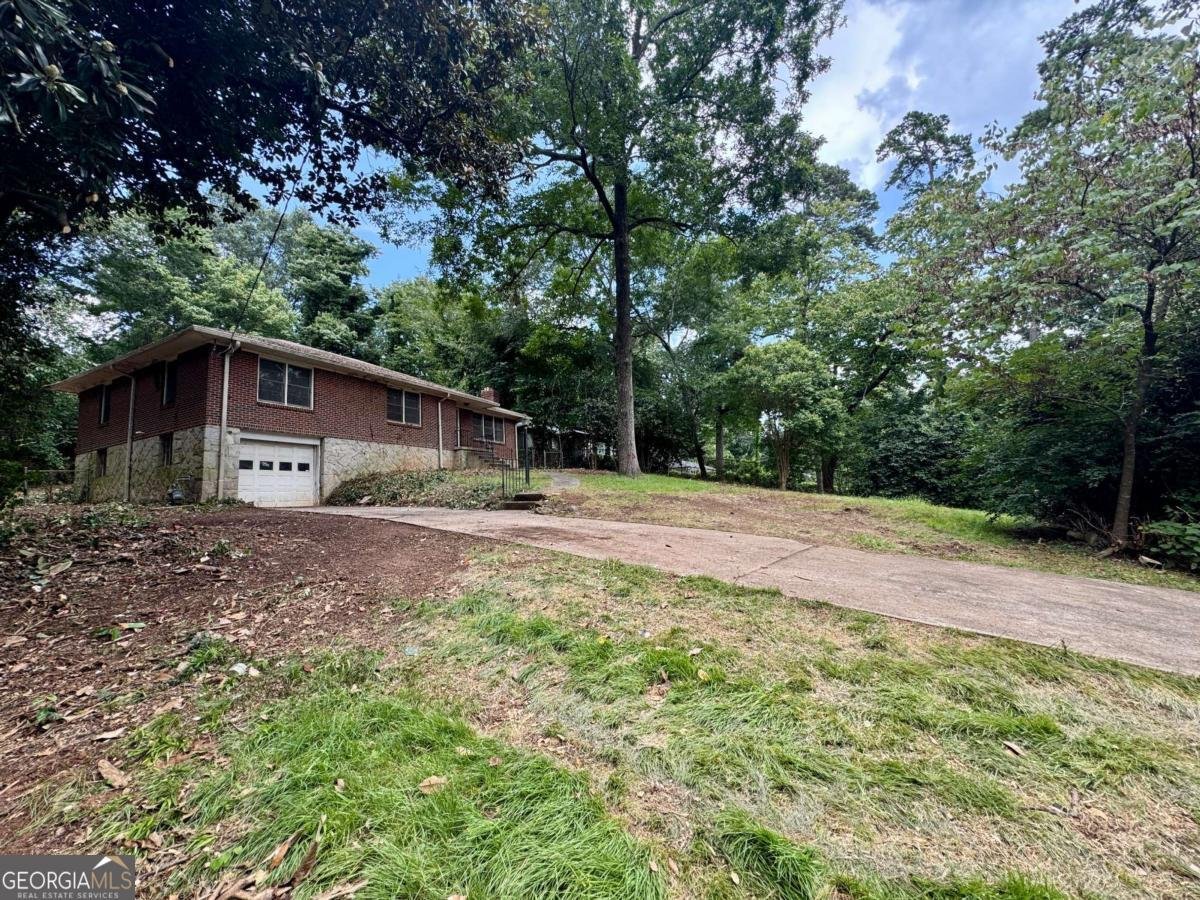 3100 Druid Hills Road Decatur - 76