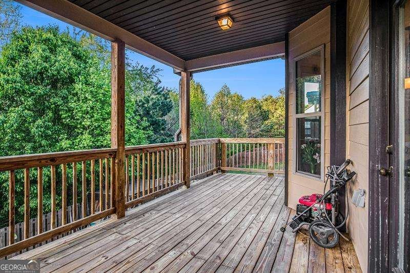 1023 Bentley Estates Drive Dacula - 33