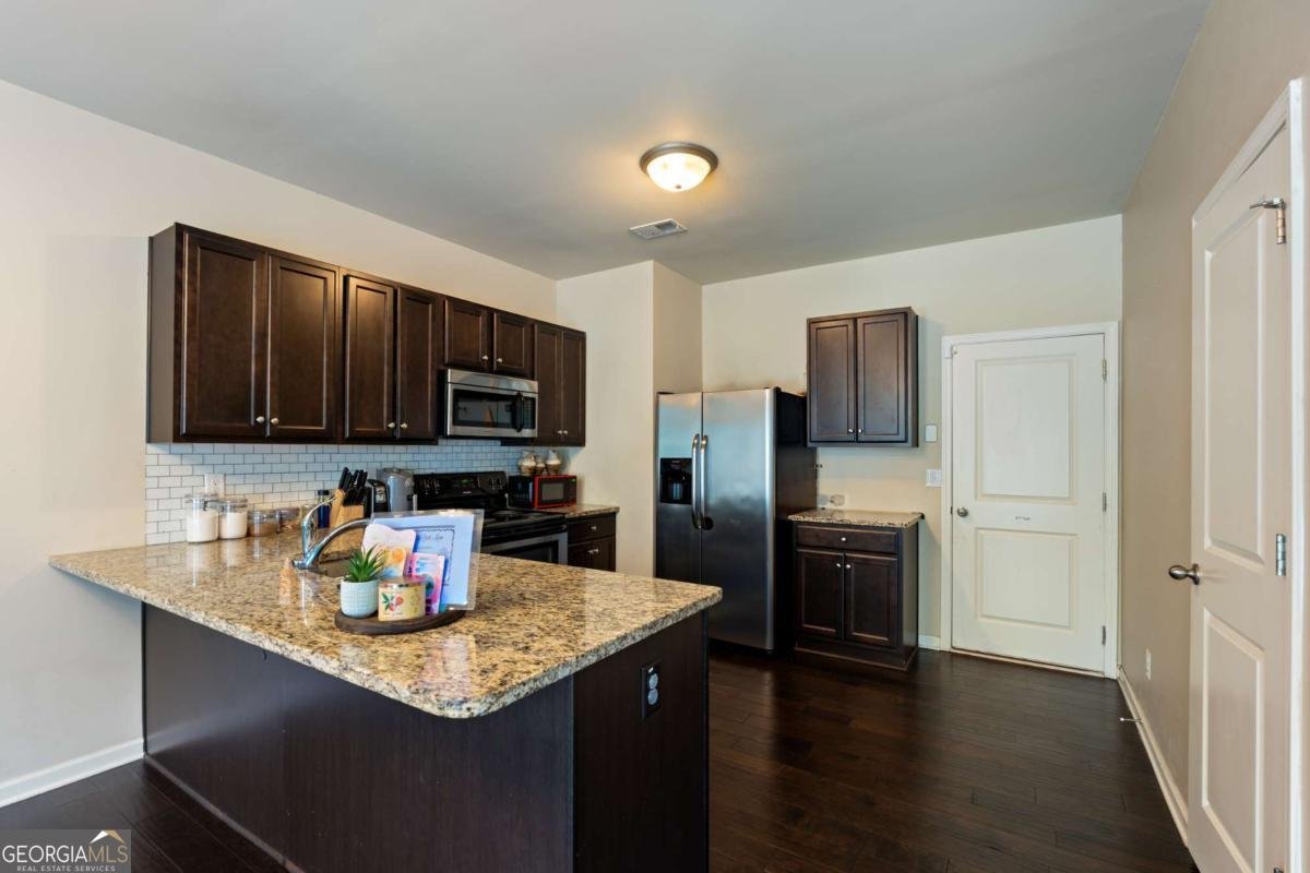 2935 Frederica Court Douglasville - 10