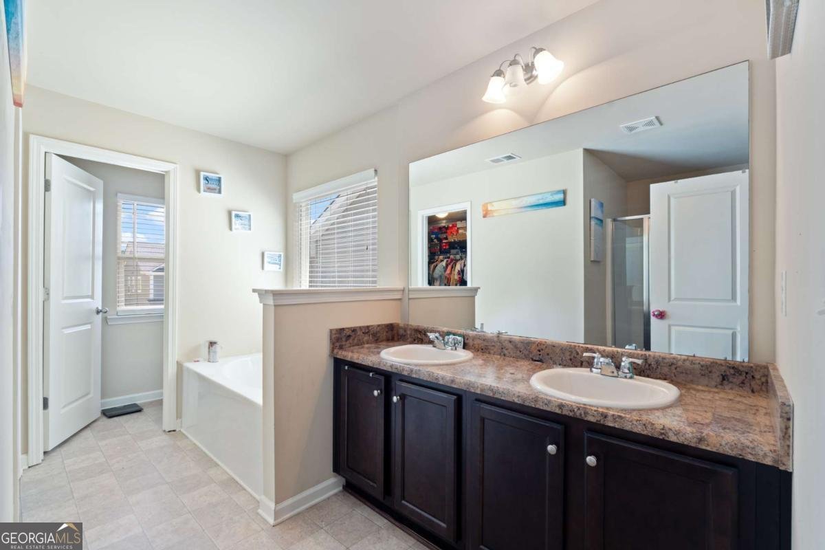 2935 Frederica Court Douglasville - 23