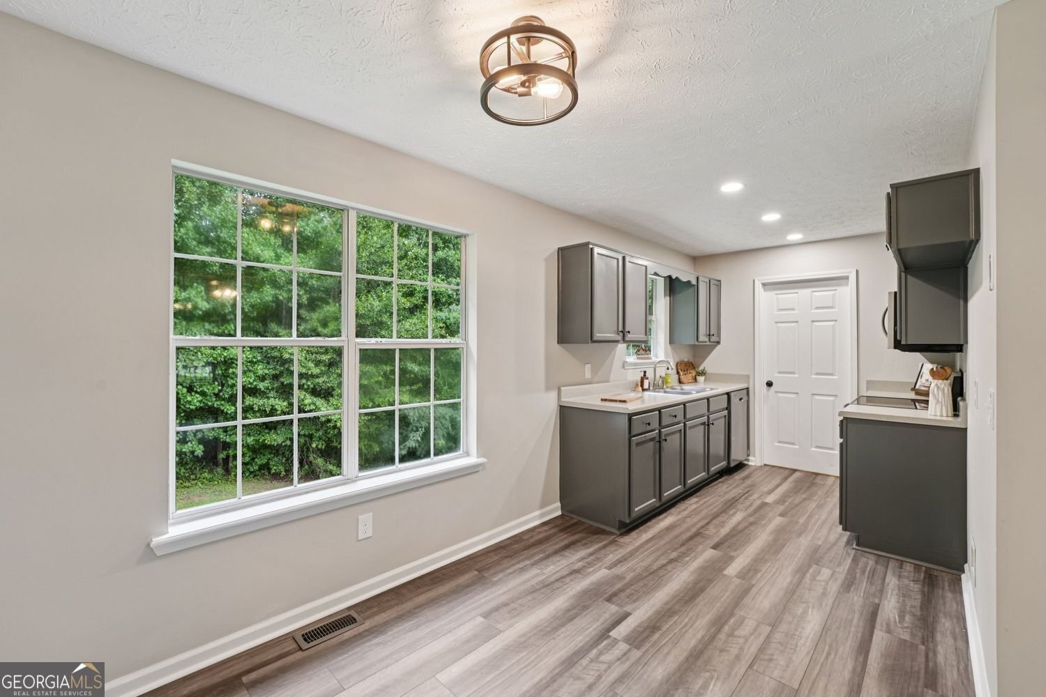 201 Rustin Drive Dallas - 14