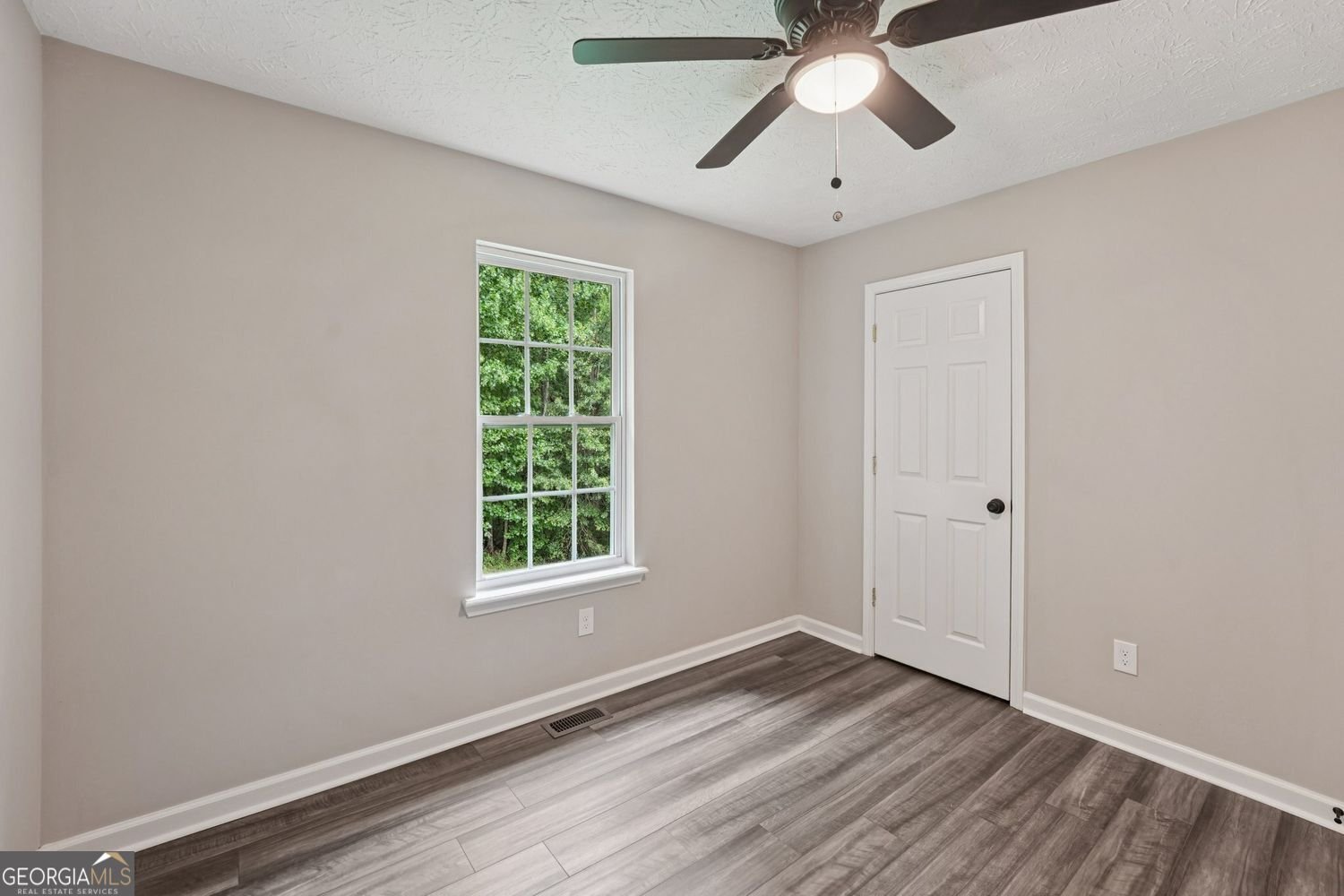 201 Rustin Drive Dallas - 32