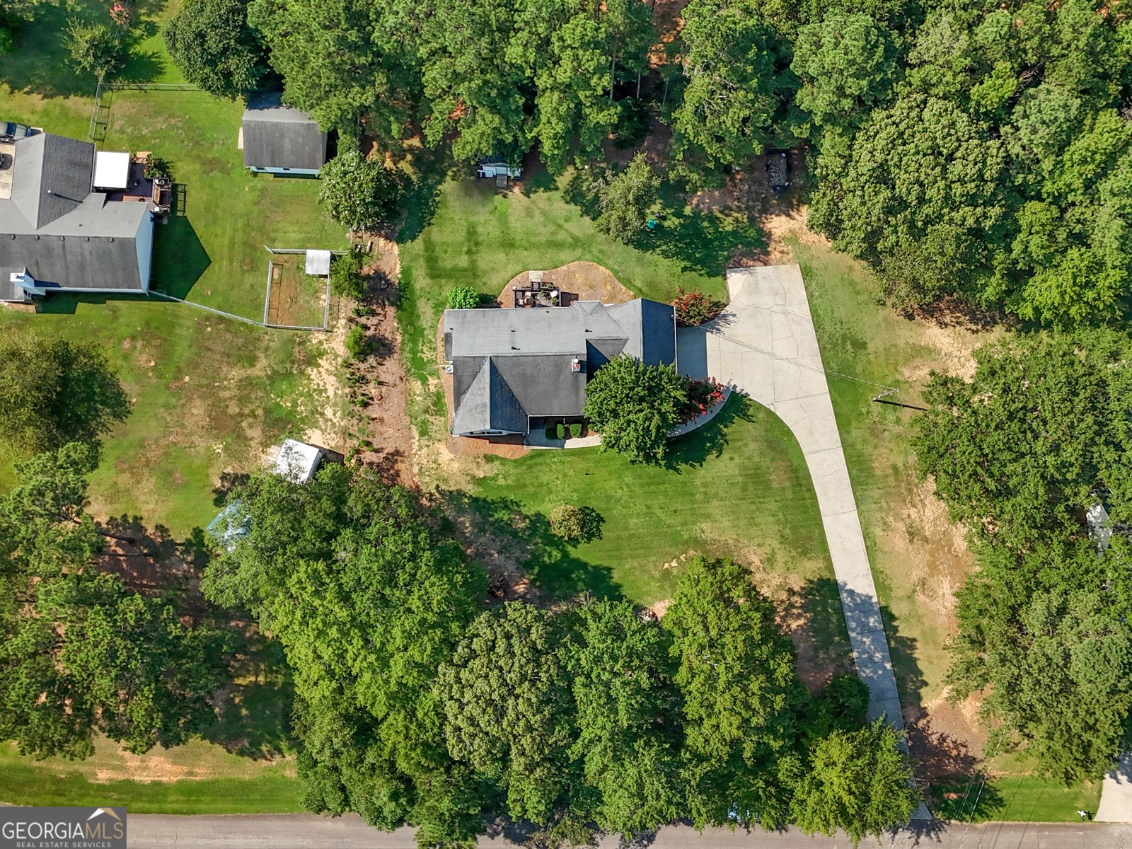 305 Annie Lane Locust Grove - 11