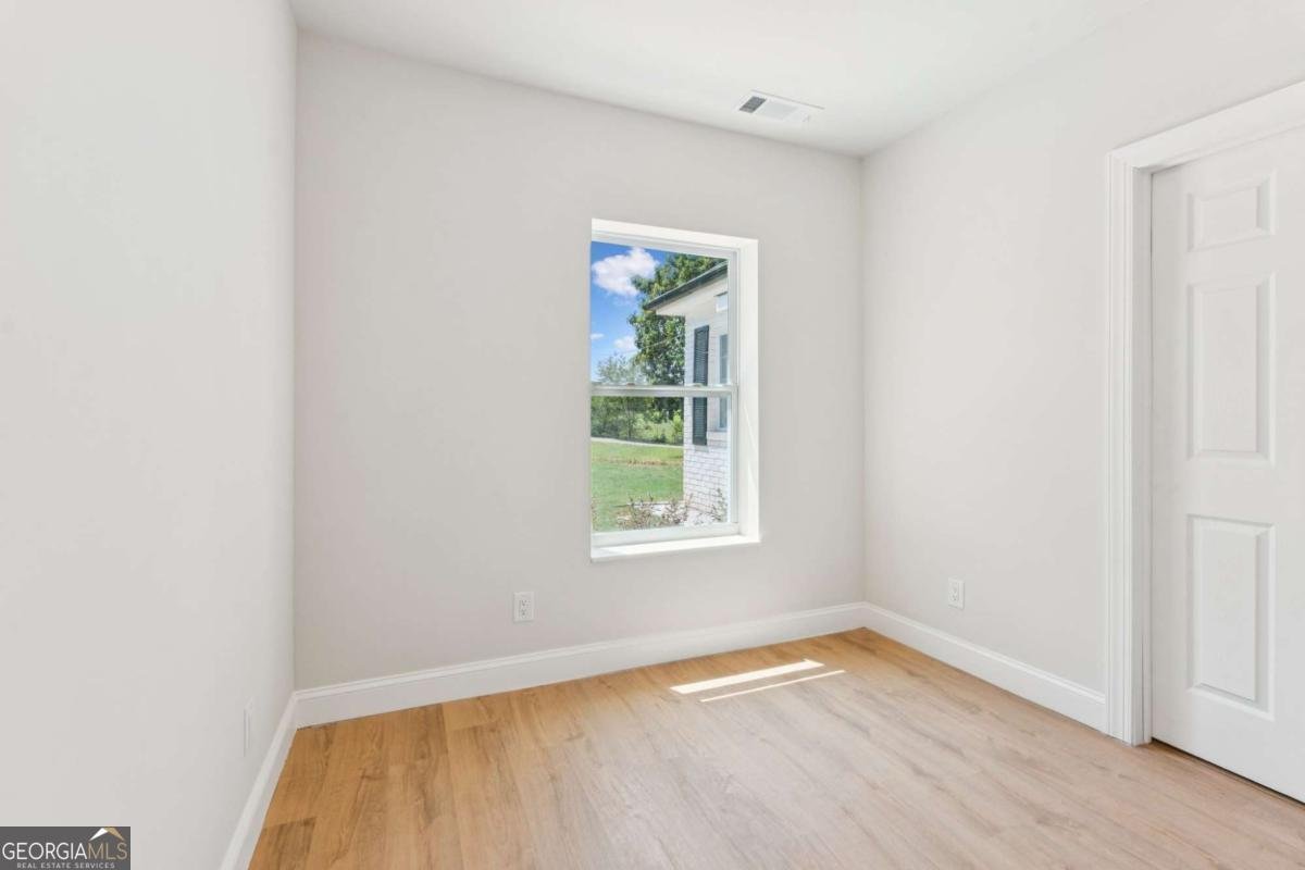 848 Hester Drive Cumming - 1