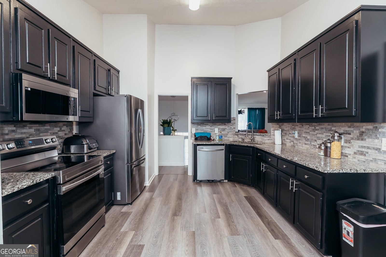 1157 Bramlett Forest Court Lawrenceville - 24