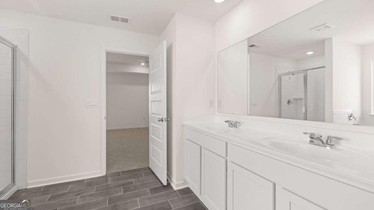 251 Sandy Oak Drive Loganville - 44