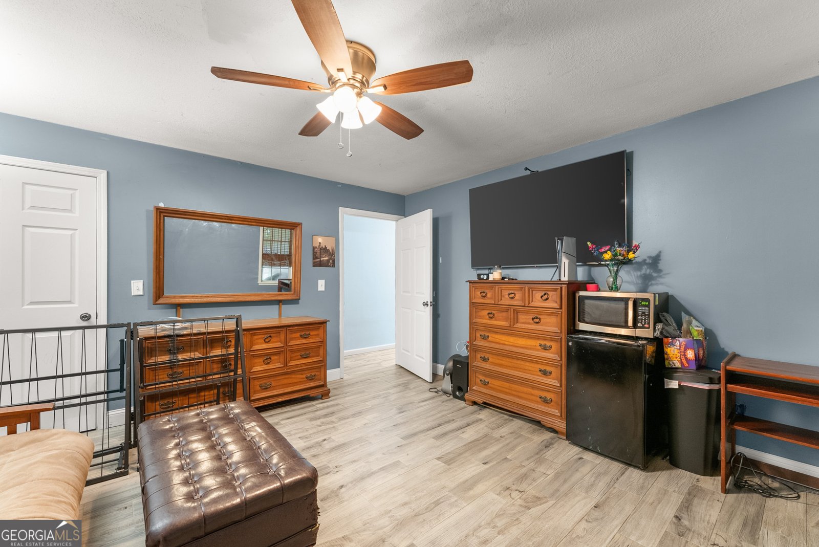 221 Grand View Drive Cleveland - 47