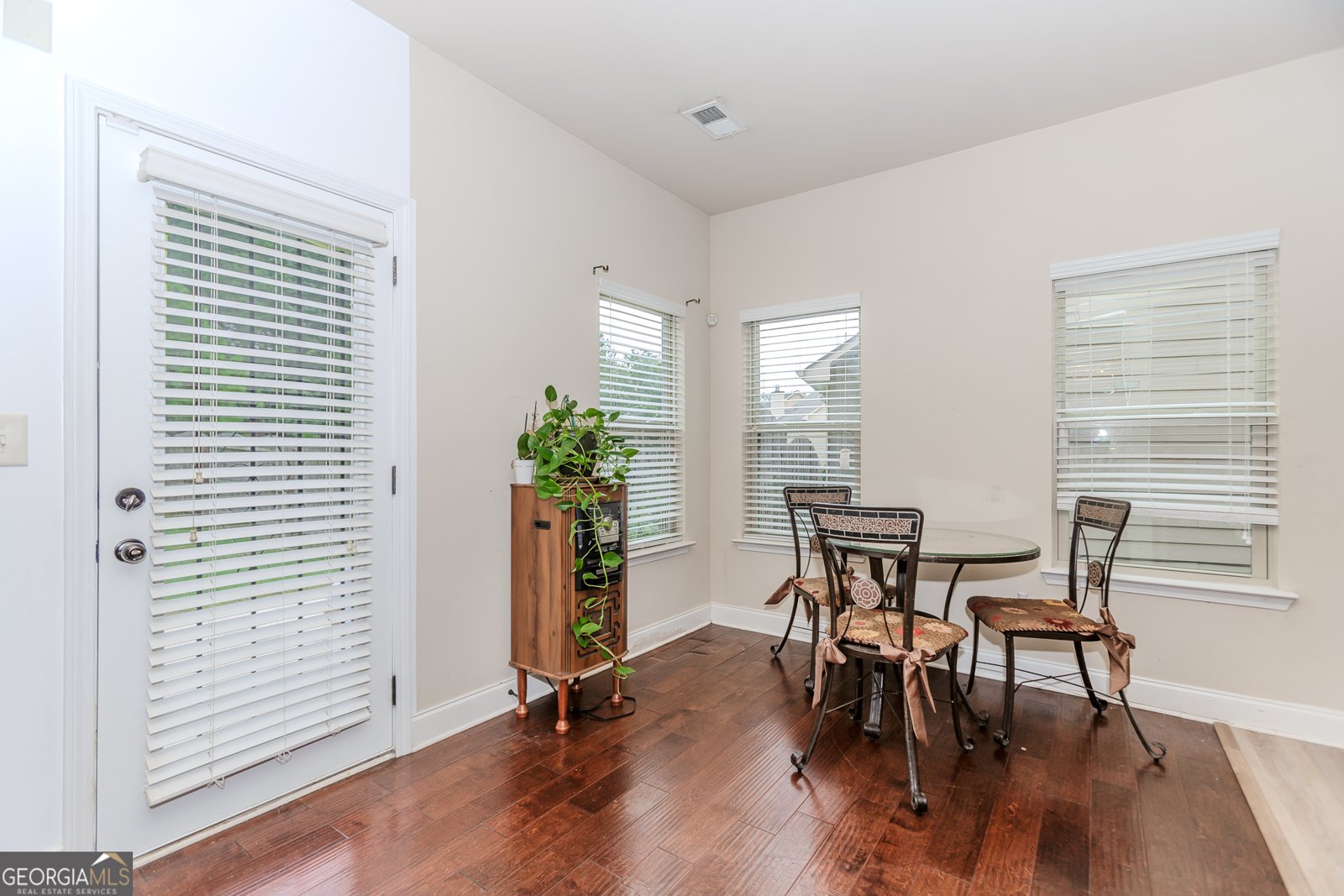 5347 Blossom Brook Drive Sugar Hill - 8
