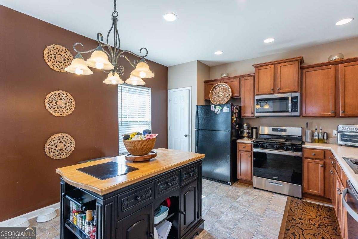 2799 Keystone Avenue Lithonia - 22
