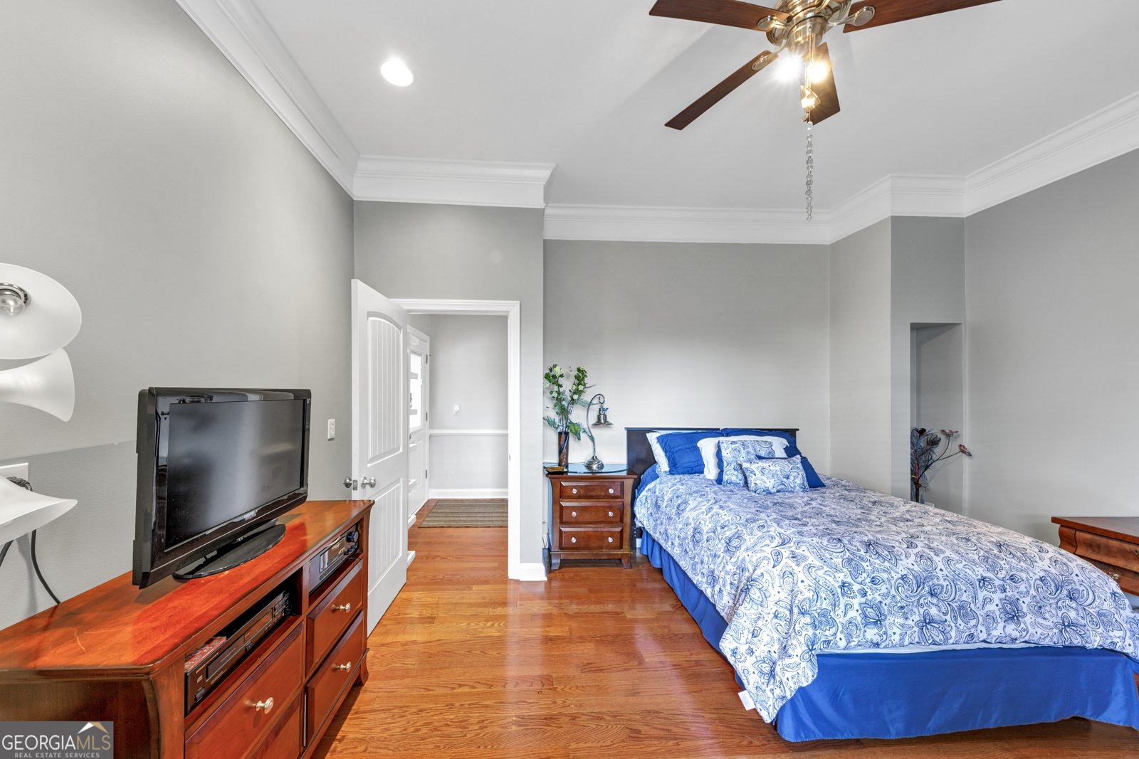 501 South River Drive Jackson - 27