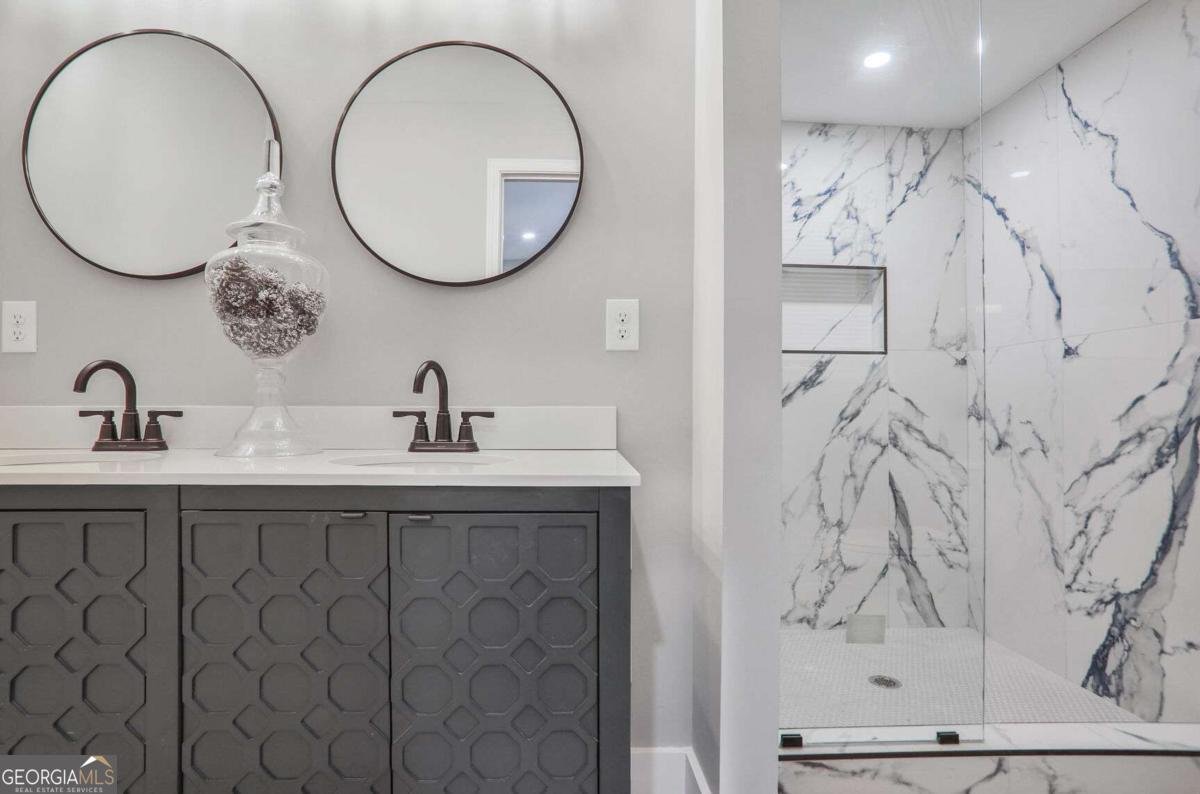 1459 KENILWORTH Drive Atlanta - 18