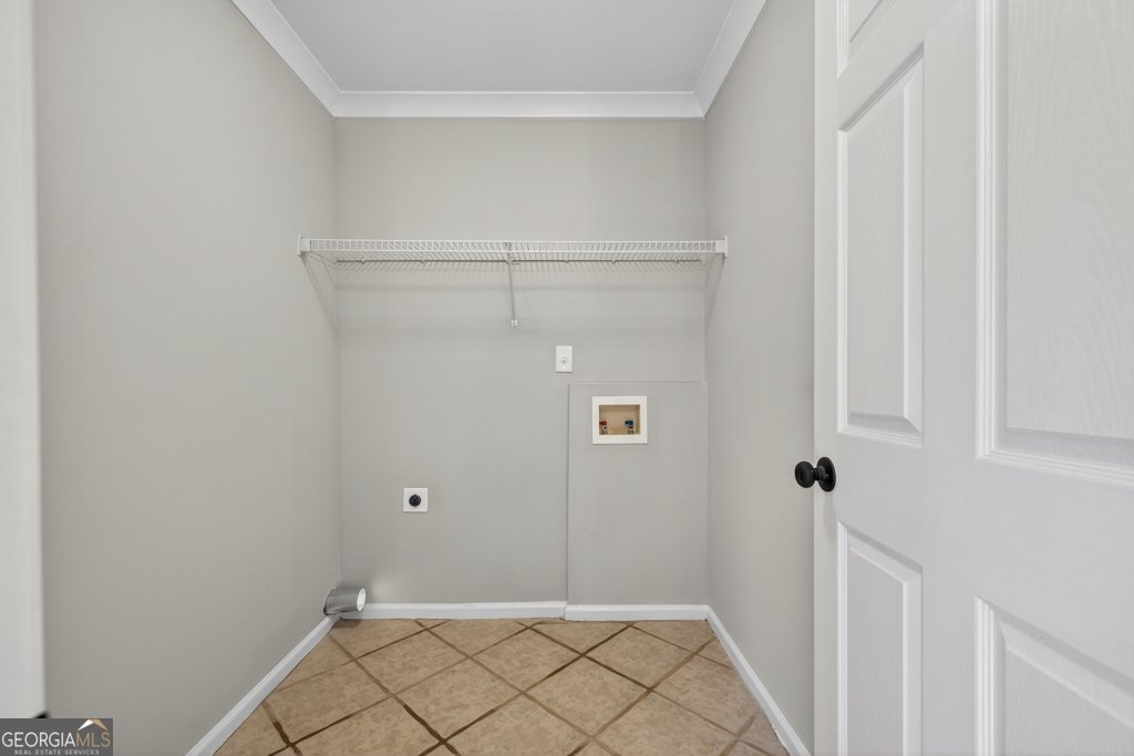 883 Windward Road Winder - 11
