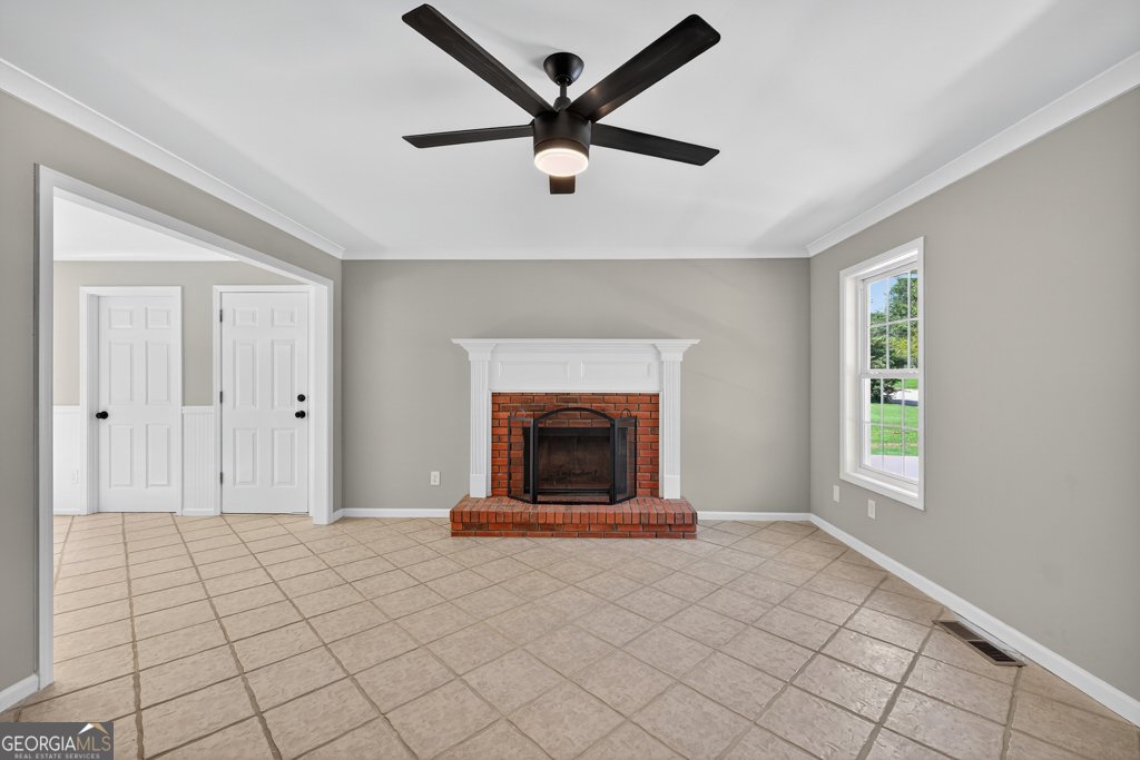 883 Windward Road Winder - 4