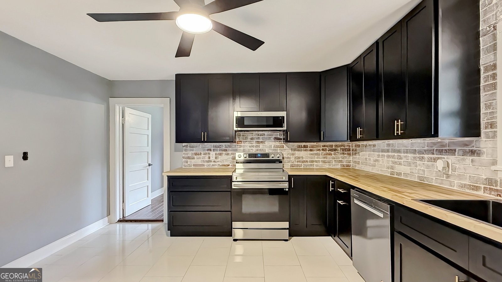 27 Charlie Street Summerville - 17
