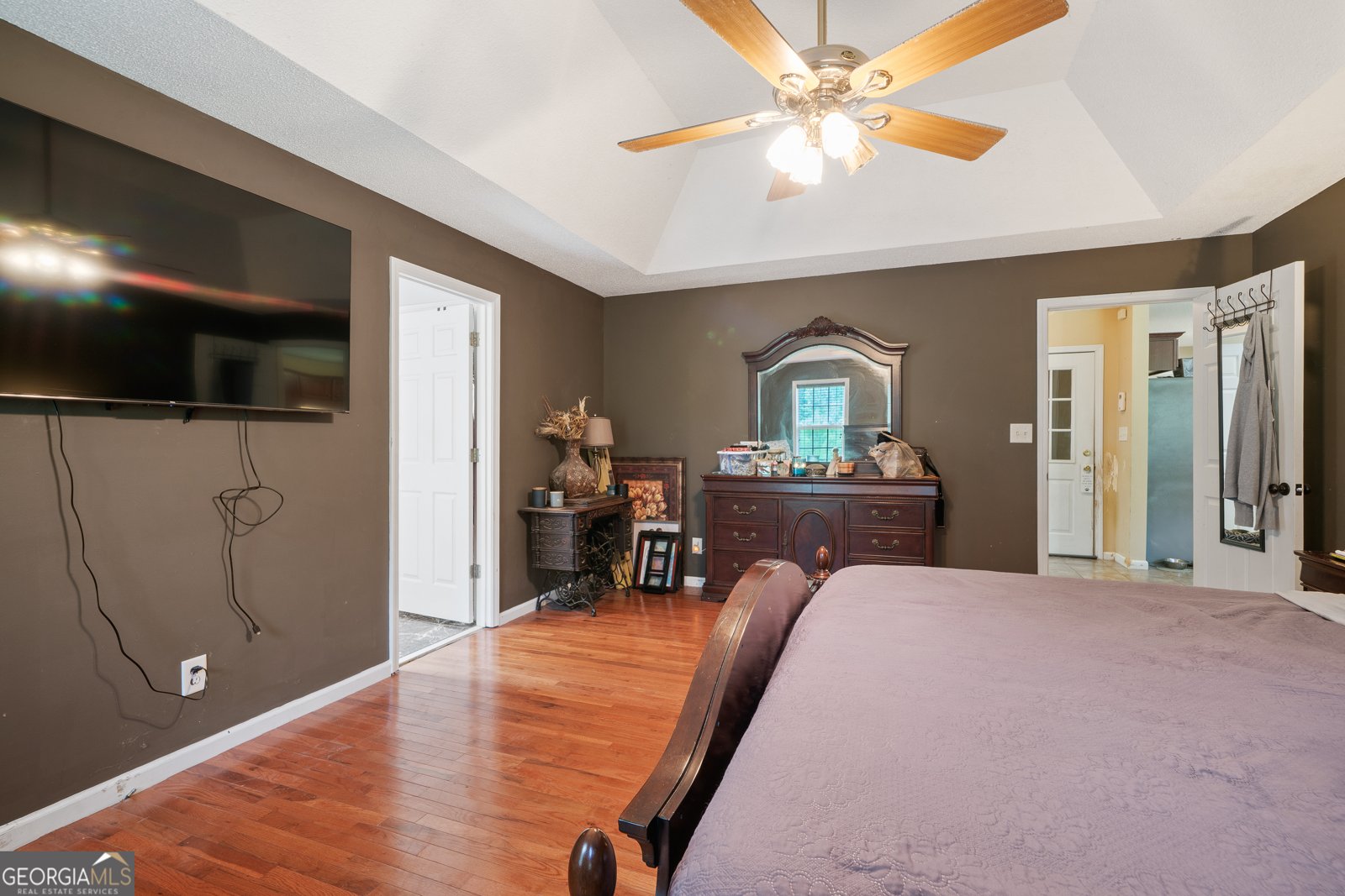 193 Virginia Avenue Gray - 24