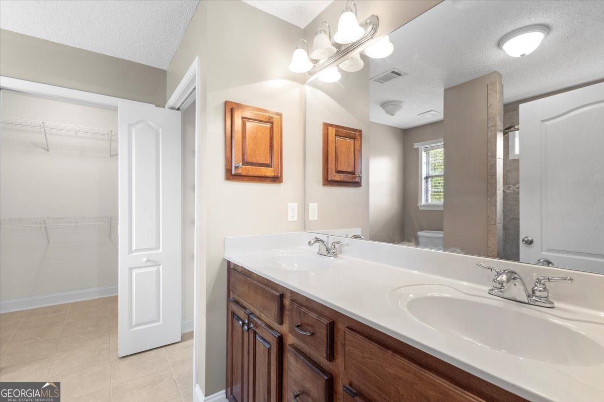 305 Sugarloaf Parkway Perry - 37