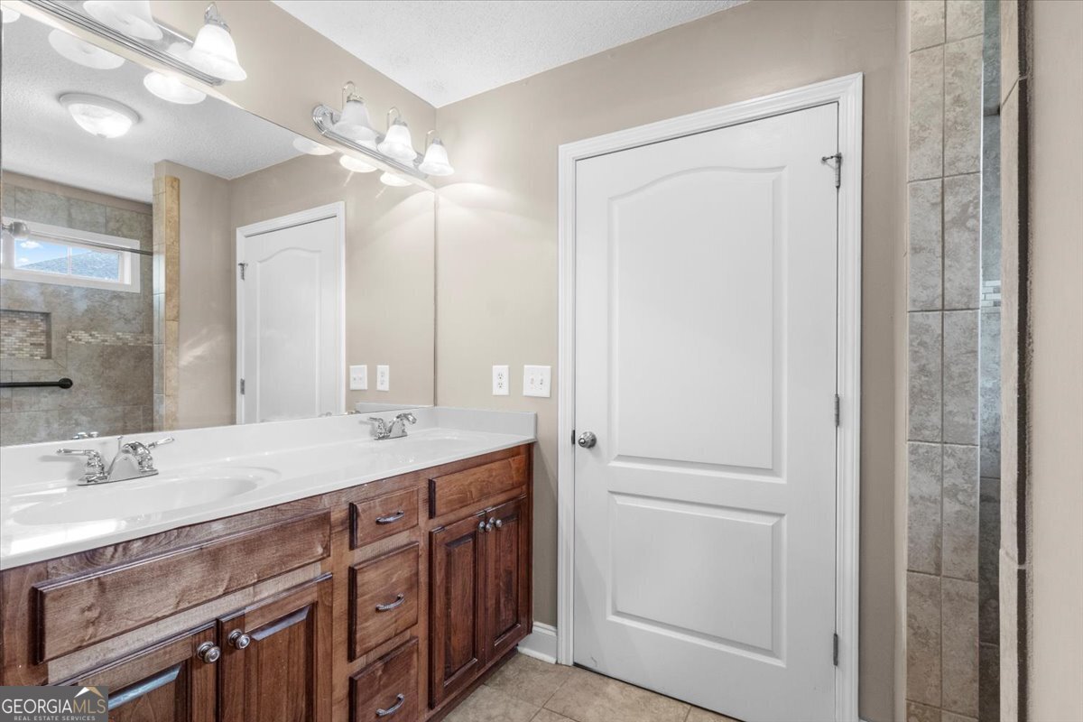 305 Sugarloaf Parkway Perry - 42