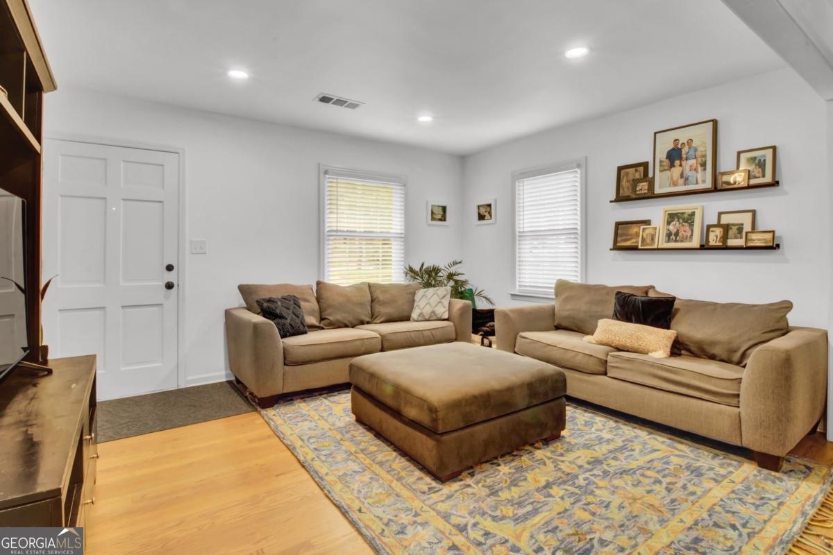 2975 Nursery Road Smyrna - 9
