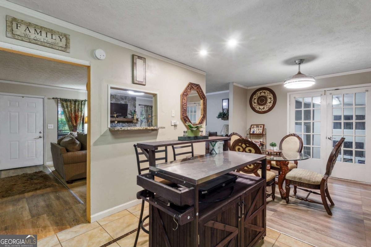 5002 Abbey Lane Lilburn - 5
