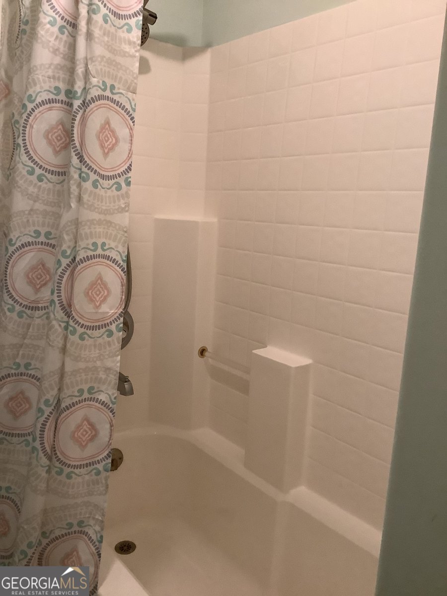 15 Rocky Lane Cleveland - 12