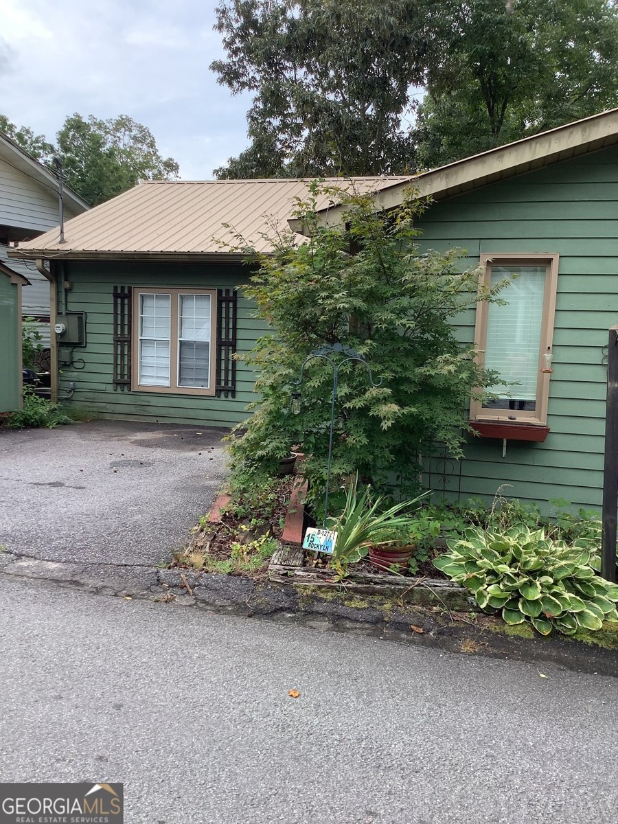 15 Rocky Lane Cleveland - 4
