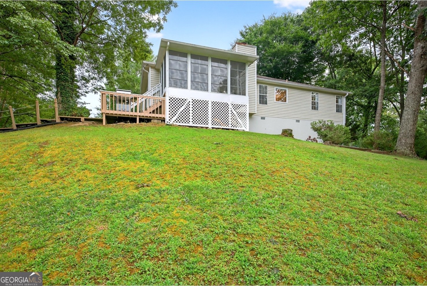 3821 North Rivercrest Drive Gainesville - 51
