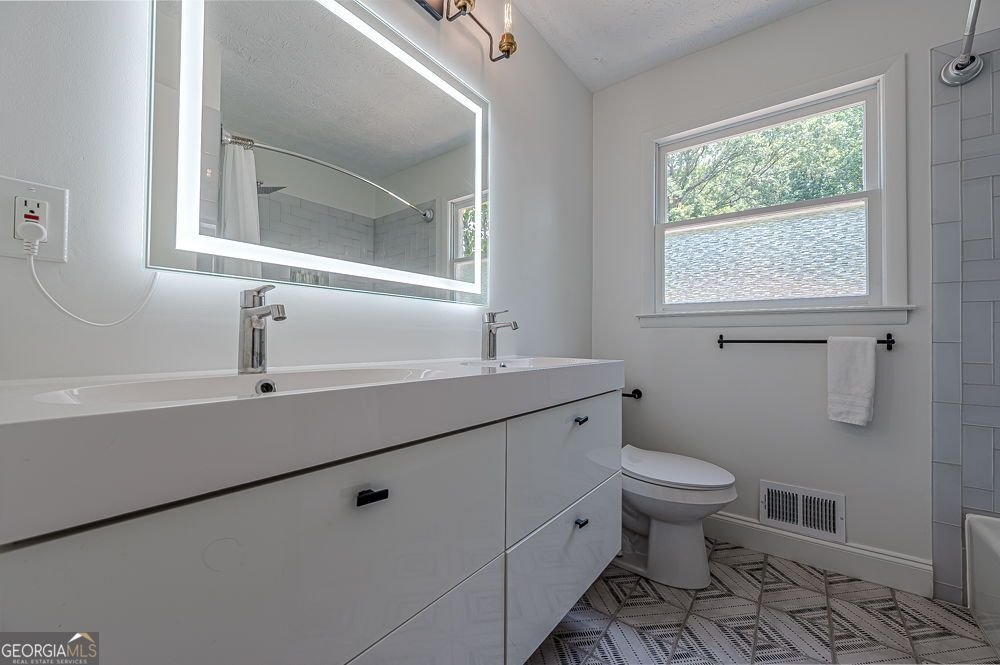 246 Plantation Road Smyrna - 21