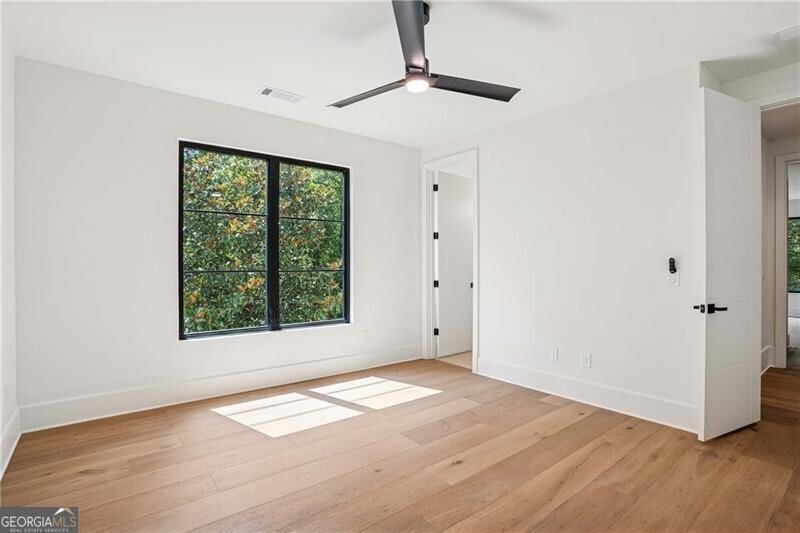 388 Londonberry Road Sandy Springs - 12