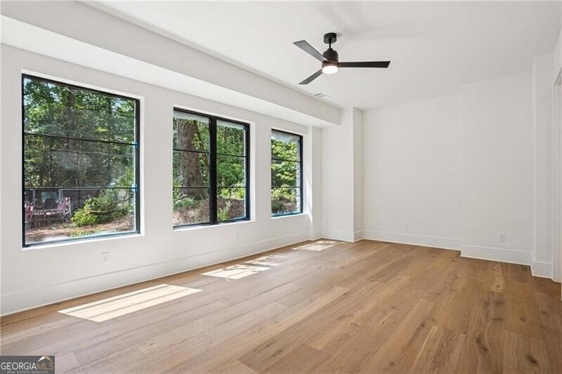 388 Londonberry Road Sandy Springs - 18
