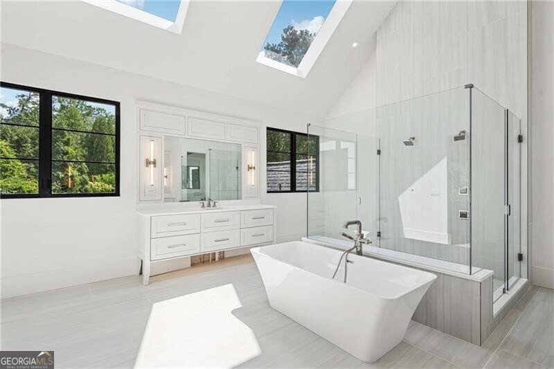388 Londonberry Road Sandy Springs - 4