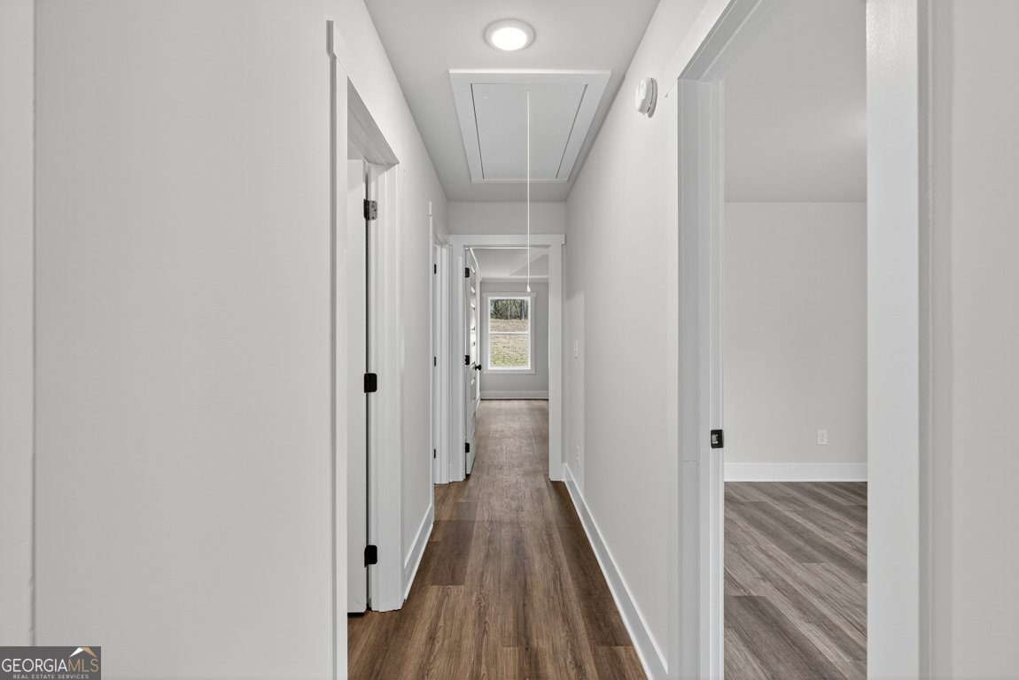 100 Mockingbird Lane Winder - 28