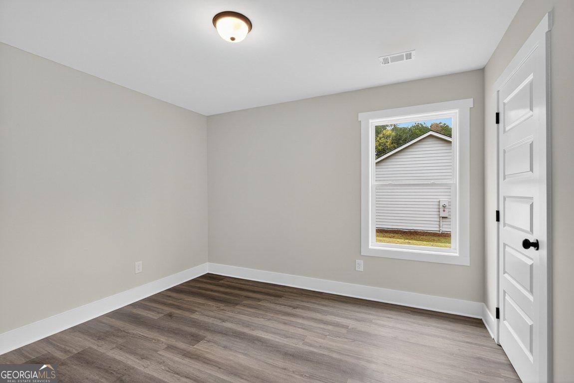 100 Mockingbird Lane Winder - 29