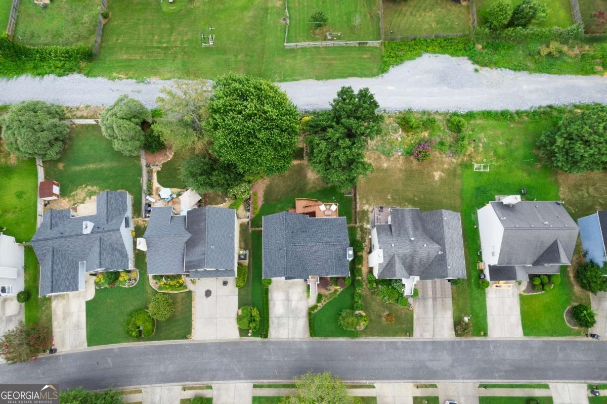 4413 Grove Drive Acworth - 33