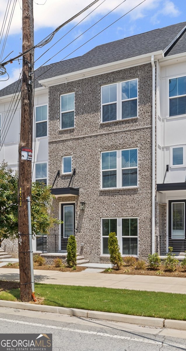 2563 Astaire Court Atlanta - 1
