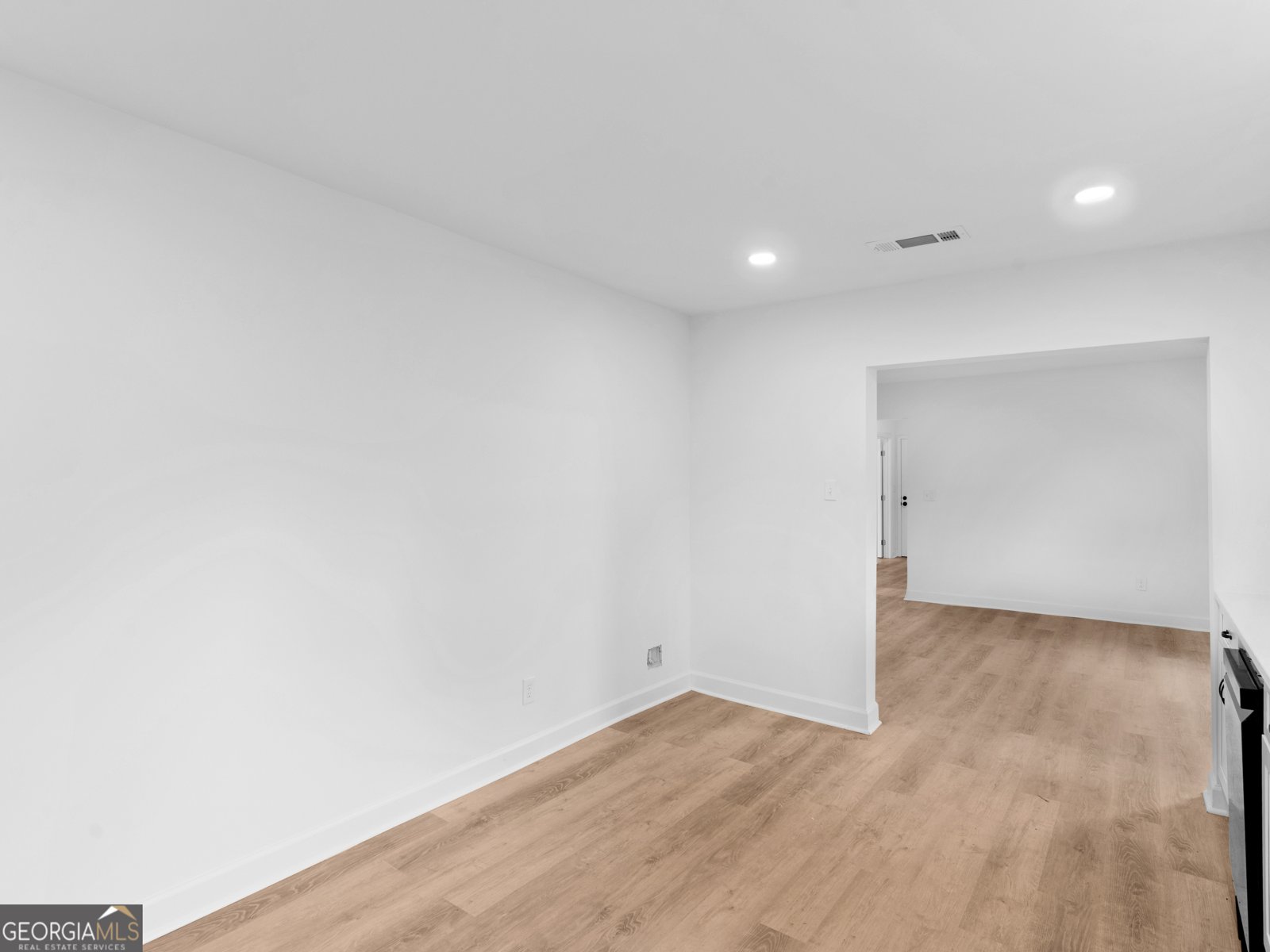 65 Elm Street Griffin - 22