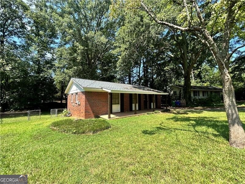 898 Verona Drive Clarkston - 29