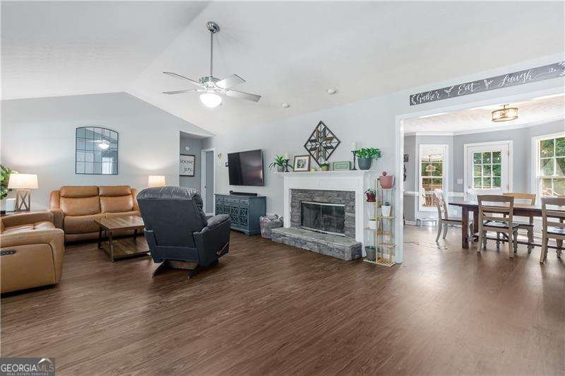 168 Springfield Way Dallas - 10
