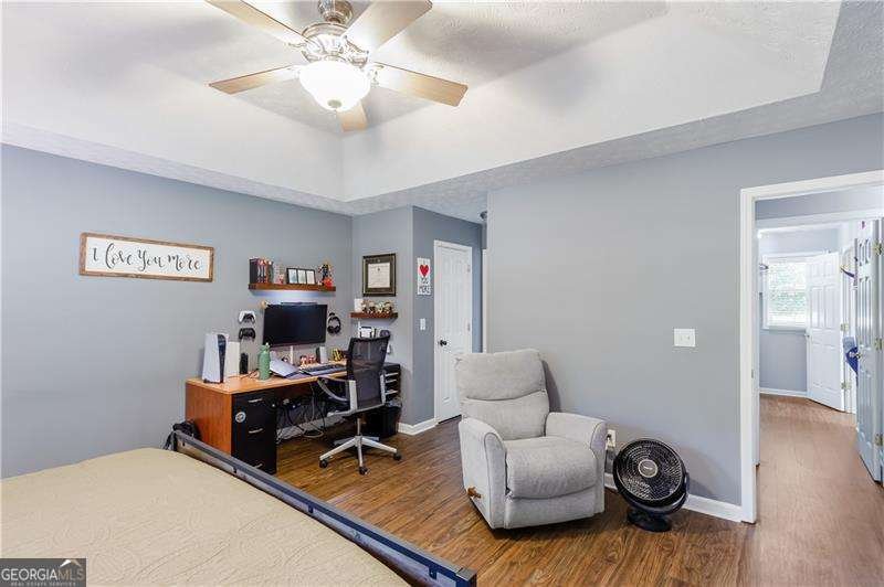 168 Springfield Way Dallas - 22