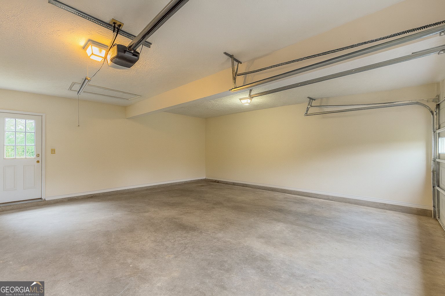 381 Willowwind Drive Loganville - 38