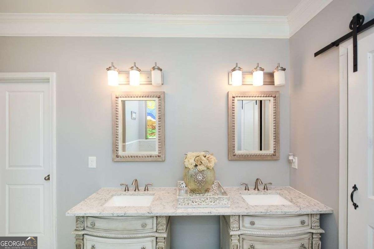 3145 Elizabeth Drive Douglasville - 18