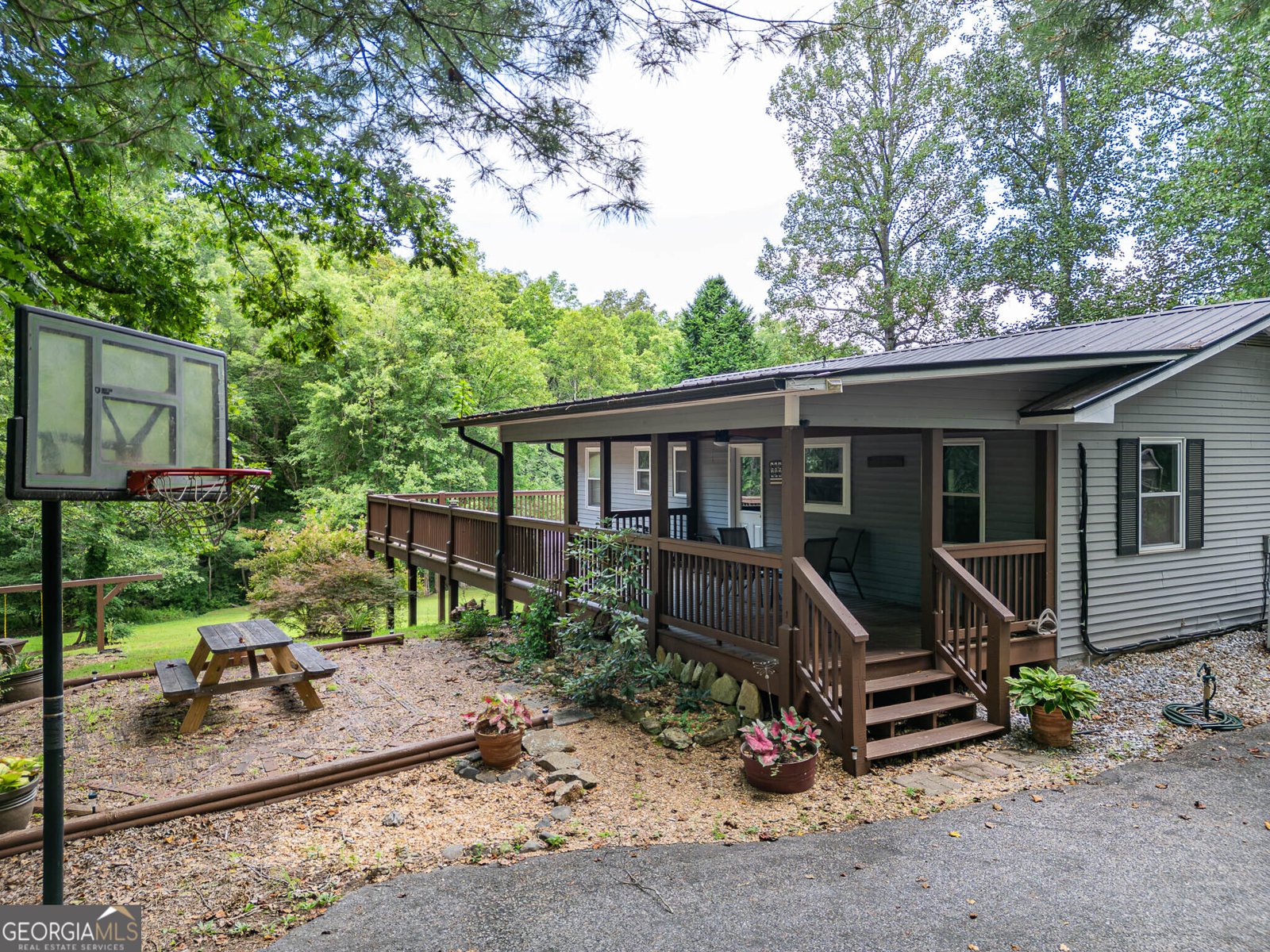 1386 Mulkey Gap Road Blairsville - 41