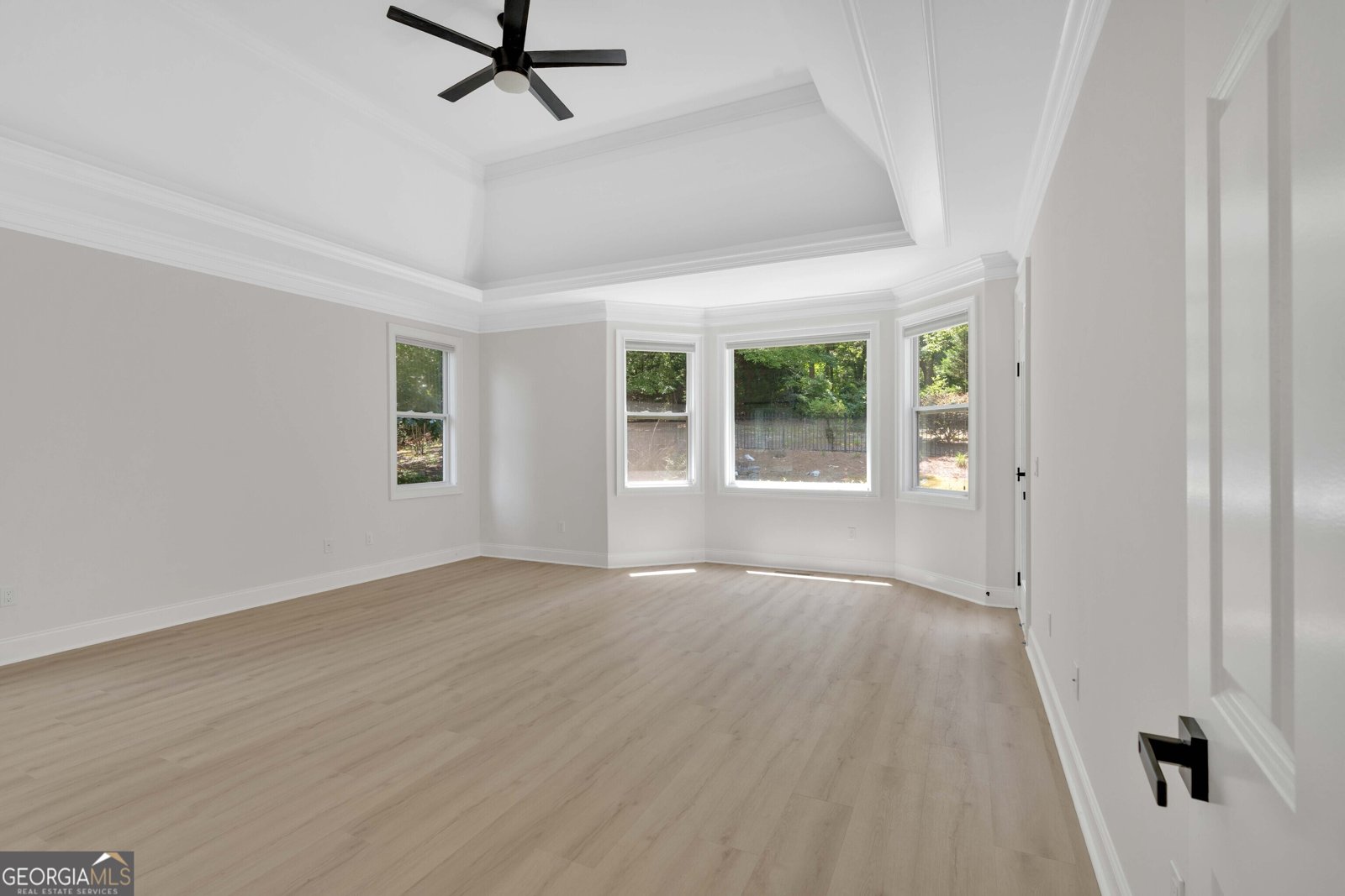 402 STRATFORD ESTATES Manor Canton - 29