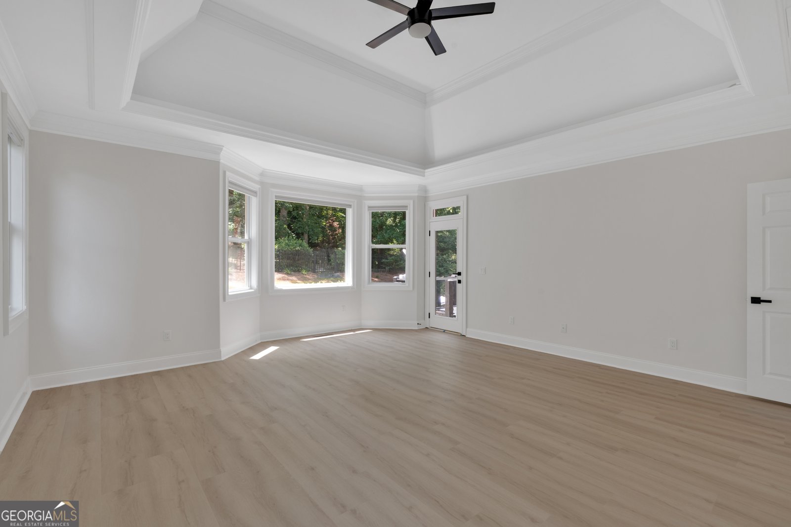 402 STRATFORD ESTATES Manor Canton - 30
