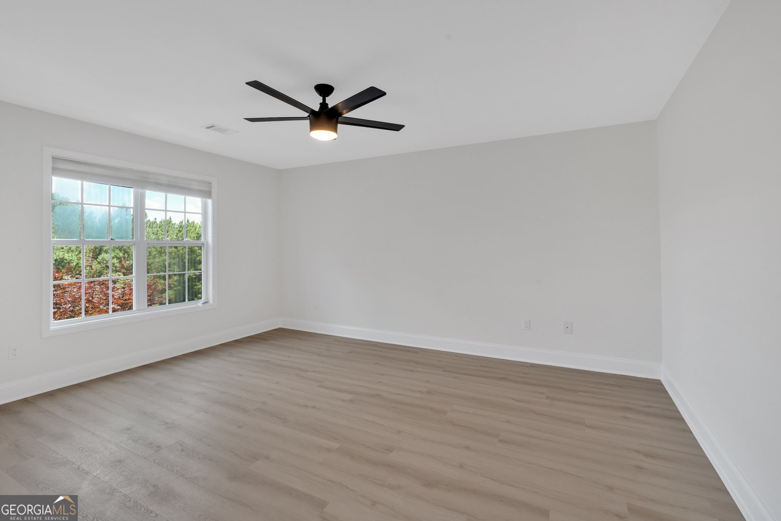 402 STRATFORD ESTATES Manor Canton - 45