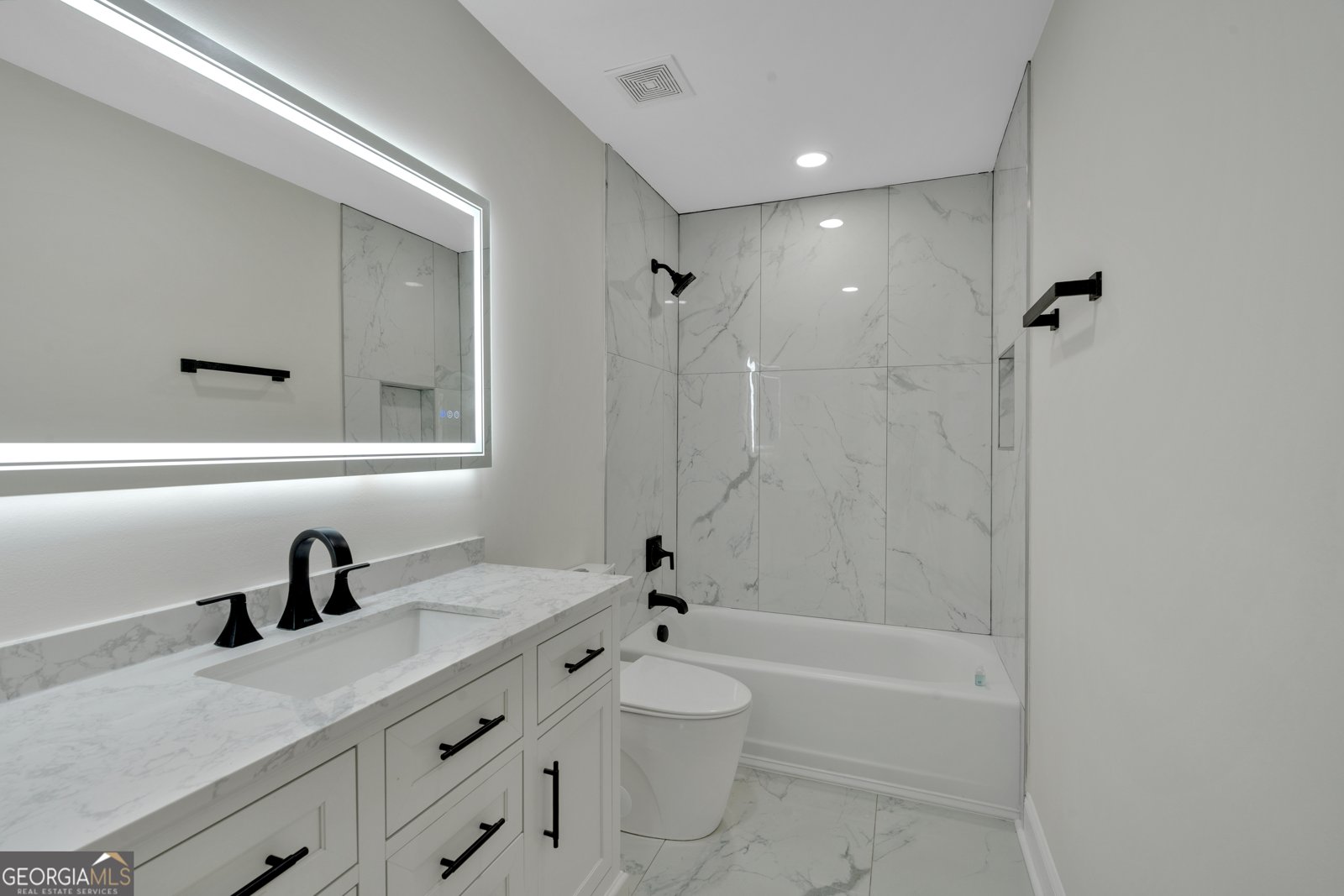 402 STRATFORD ESTATES Manor Canton - 47